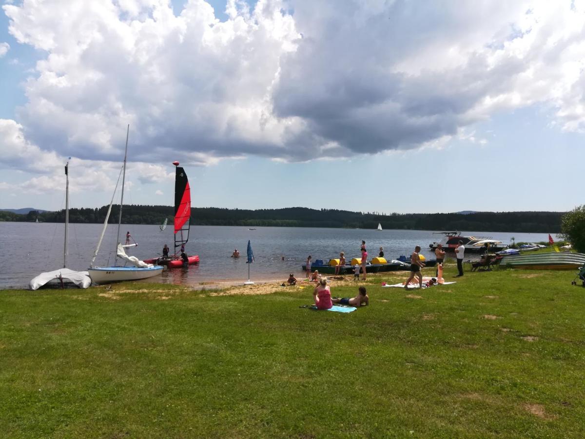 Kemp Lipno - Jenisov Otel Horní Planá Dış mekan fotoğraf